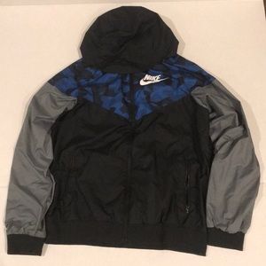 Nike windbreaker Boys extra large